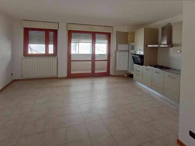 Appartamento in affitto a Como CO