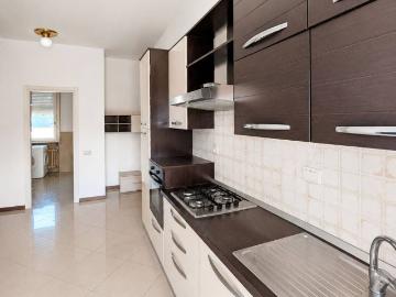 Appartamento in affitto a Como CO