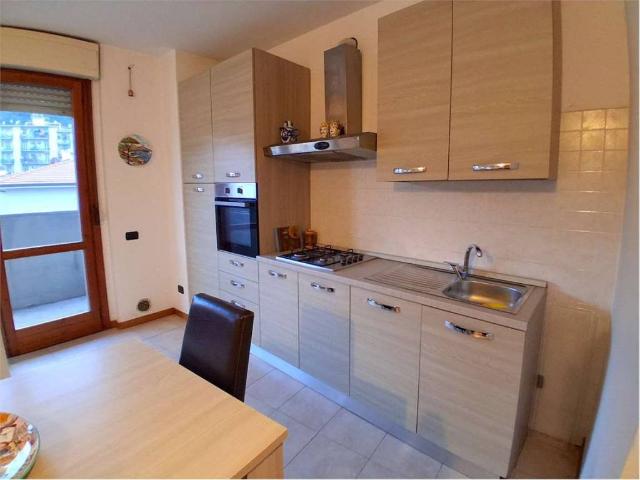 Appartamento in affitto a Como CO