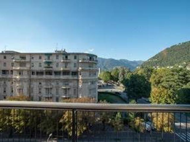 Appartamento in affitto a Como CO