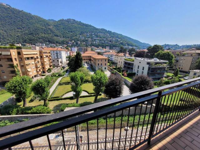 Appartamento in affitto a Como CO
