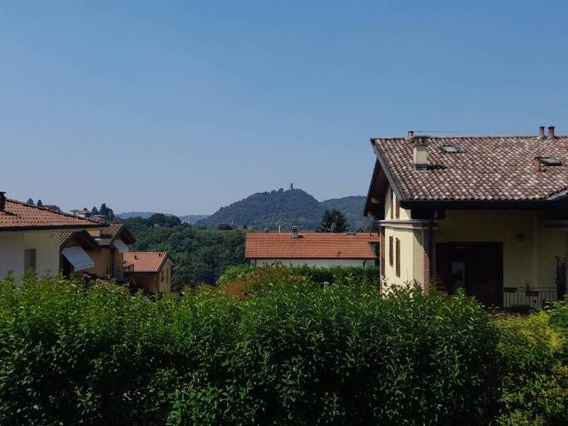 Appartamento in affitto a Como CO