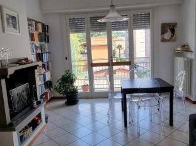 Appartamento in affitto a Como CO