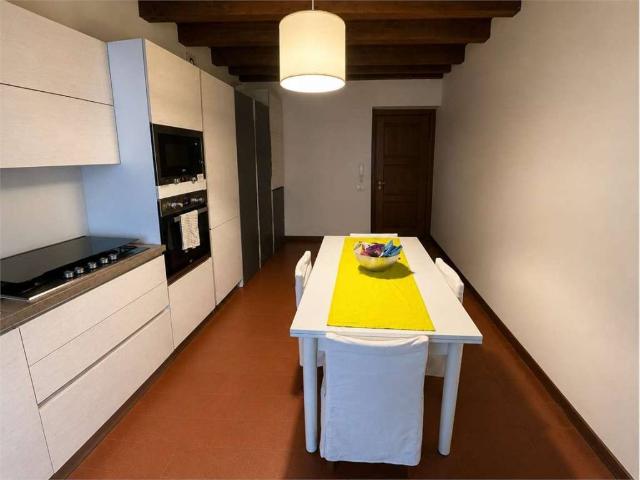 Appartamento in affitto a Como CO