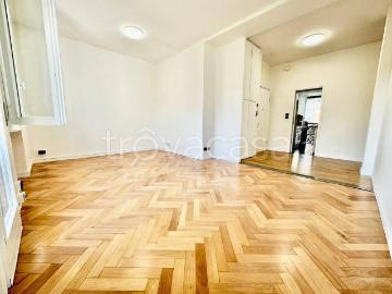 Appartamento in affitto a Como, box, vista panoramica, parzialmente arredato TrovaCasa