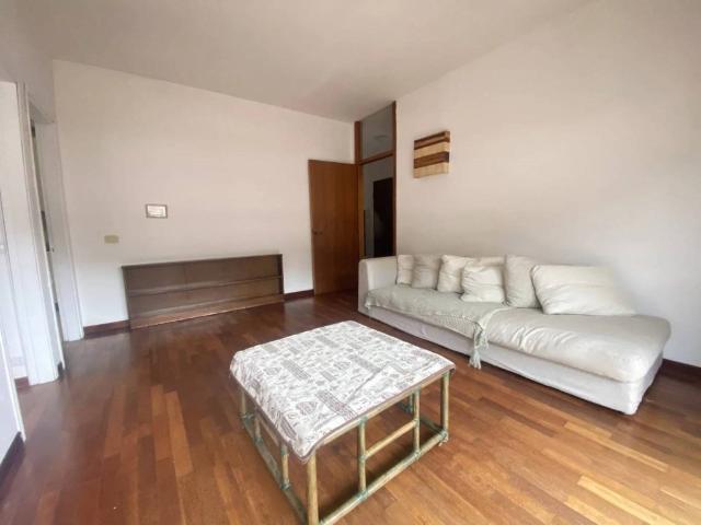 Appartamento in affitto a Como, Sagnino