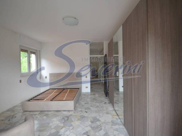 Appartamento in affitto a Como via bellinzona, box, vista lago, ascensore TrovaCasa