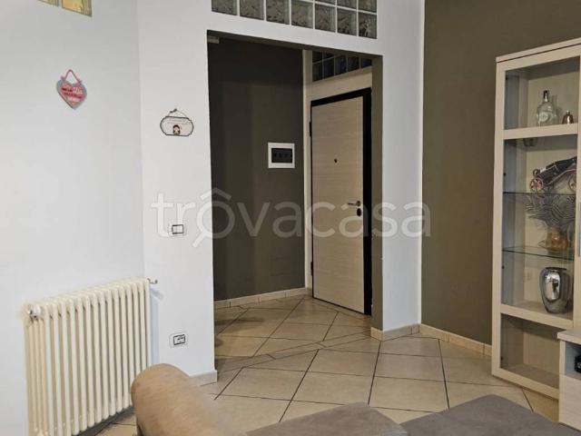 Appartamento in affitto a Como via Canturina, arredato, riscaldamento autonomo, luminoso TrovaCasa