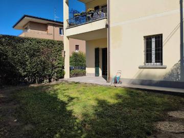 Appartamento in affitto a Como via Isonzo, 37, giardino privato, parzialmente arredato, doppia esposizione TrovaCasa
