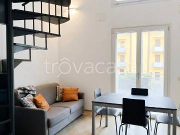 Appartamento in affitto a Como, Viale Varese Crocifisso