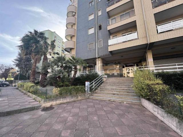 Appartamento in affitto a Cosenza via Via Arnaldo De Filippis, arredato, nuova costruzione, ascensore TrovaCasa