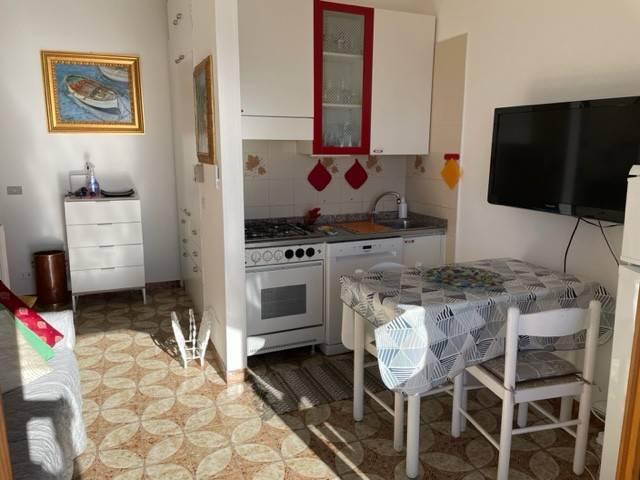 Appartamento in affitto a Costarainera IM