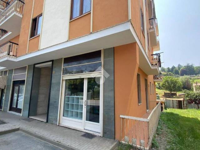 Appartamento in affitto a Costigliole Saluzzo via Busca, 24, non arredato/vuoto, riscaldamento centralizzato, balcone TrovaCasa