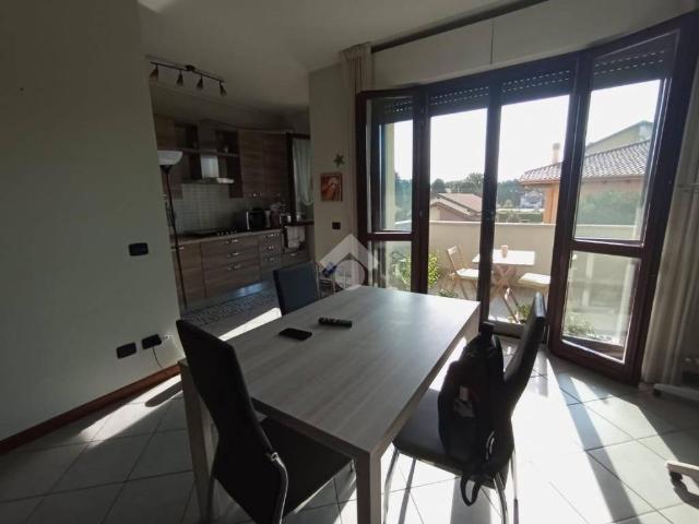 Appartamento in affitto a Corbetta via Giuseppe Mazzini, 16, giardino privato, box, terrazzo TrovaCasa