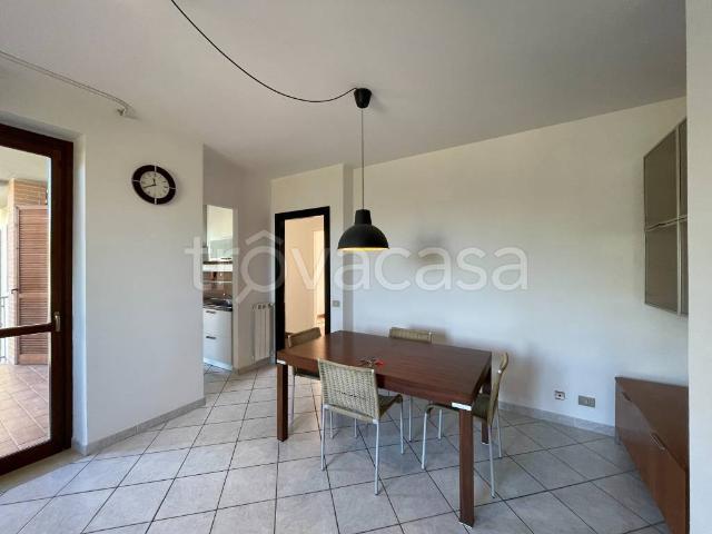 Appartamento in affitto a Corciano via Francesco Crispi, 15, arredato, terrazzo, zona residenziale TrovaCasa