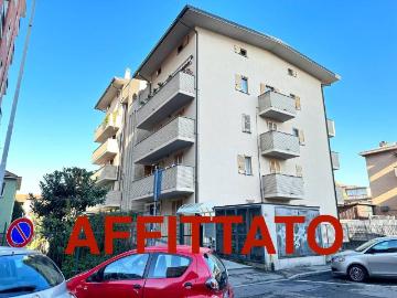 Appartamento in affitto a Corsico via Luigi Salma, 16, arredato, box, doppia esposizione TrovaCasa