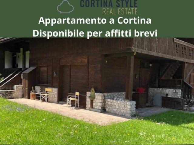 Appartamento in affitto a Cortina d'Ampezzo via Cantore, 85, arredato, posto auto, box TrovaCasa