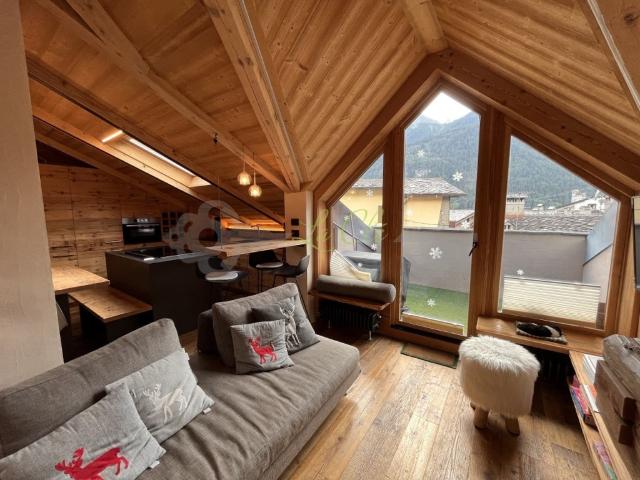 Appartamento in affitto a Courmayeur
