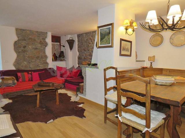 Appartamento in affitto a Courmayeur AO
