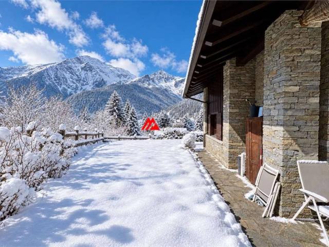 Appartamento in affitto a Courmayeur AO