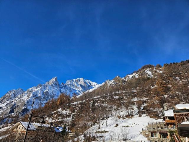 Appartamento in affitto a Courmayeur AO