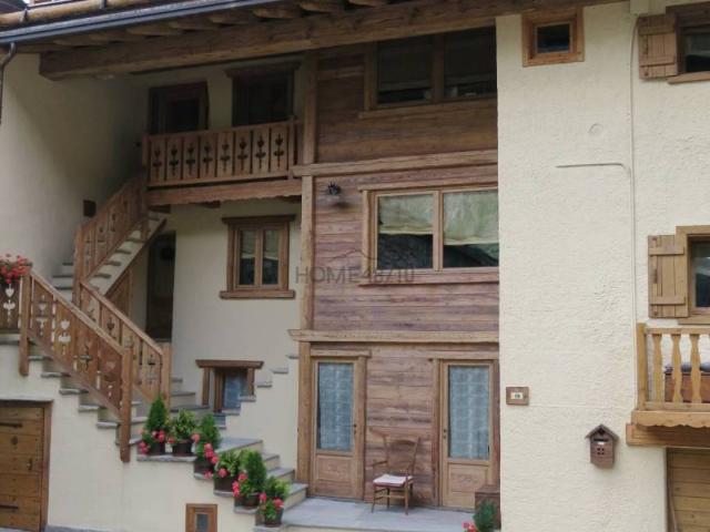 Appartamento in affitto a Courmayeur AO