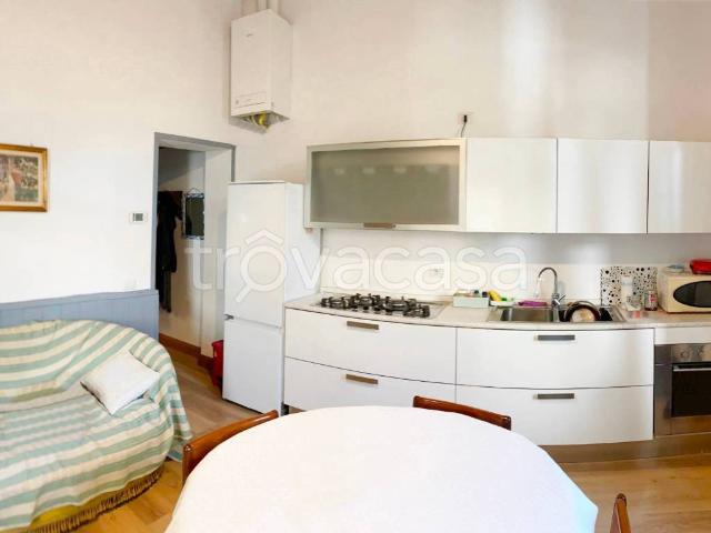 Appartamento in affitto a Crema piazza Premoli, riscaldamento autonomo, vista giardino, cucina a vista TrovaCasa