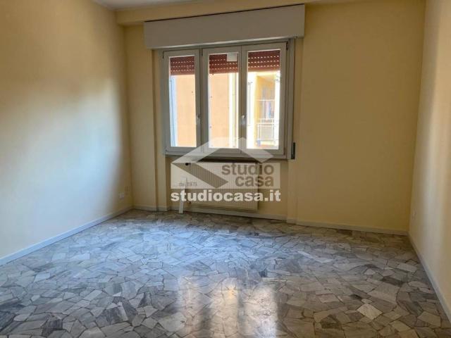 Appartamento in affitto a Cremona, non arredato/vuoto, riscaldamento autonomo, ascensore TrovaCasa