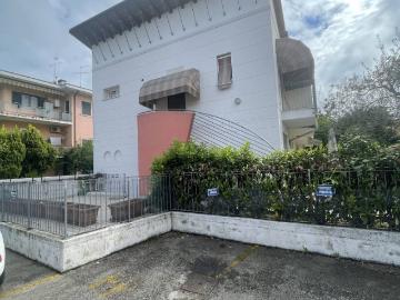 Appartamento in affitto a Creazzo VI