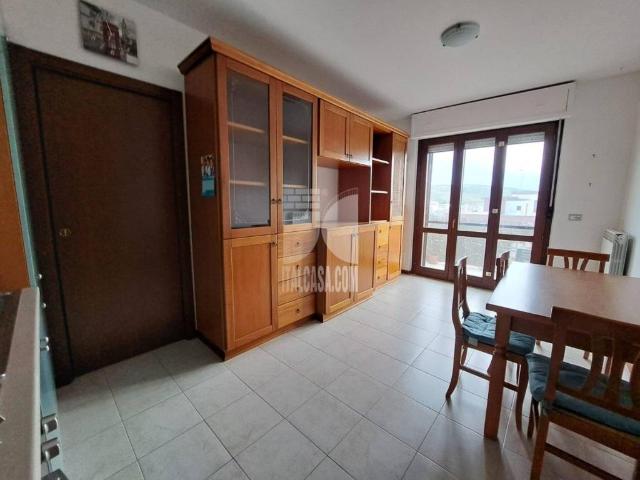 Appartamento in affitto a Crotone KR