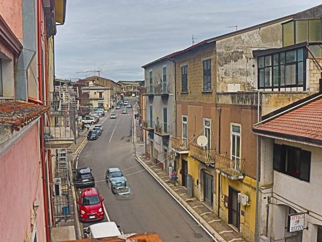Appartamento in affitto a Dugenta BN
