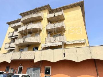Appartamento in affitto a Dalmine via Enea Salmeggia, 5, non arredato/vuoto, box, riscaldamento autonomo TrovaCasa