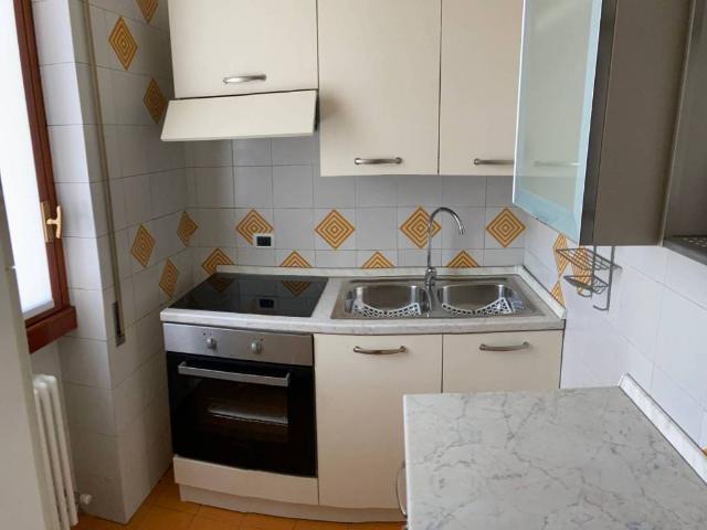 Appartamento in affitto a Desenzano del Garda BS