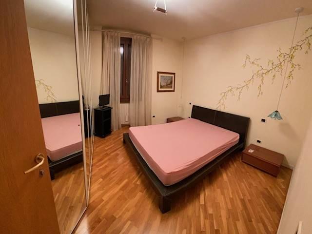 Appartamento in affitto a Desenzano del Garda BS