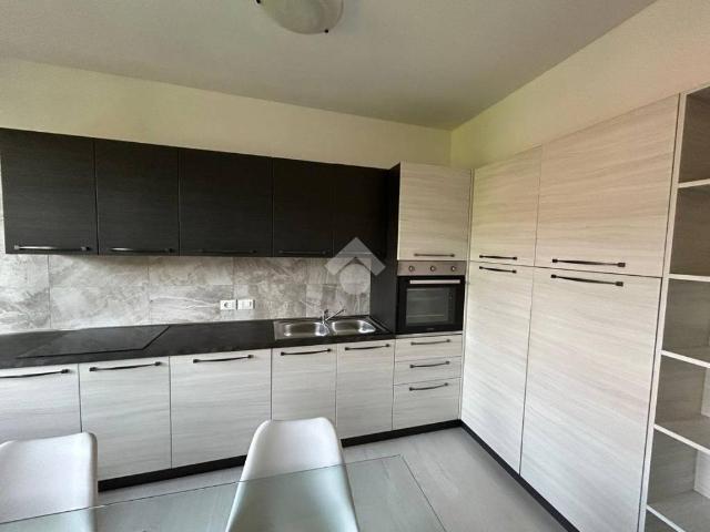 Appartamento in affitto a Desenzano del Garda BS