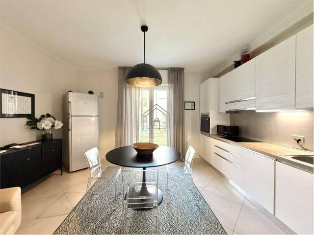 Appartamento in affitto a Desenzano del Garda BS