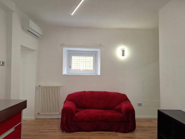 Appartamento in affitto a Desenzano del Garda BS