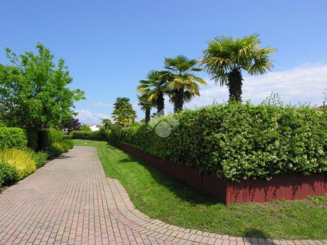 Appartamento in affitto a Desenzano del Garda BS