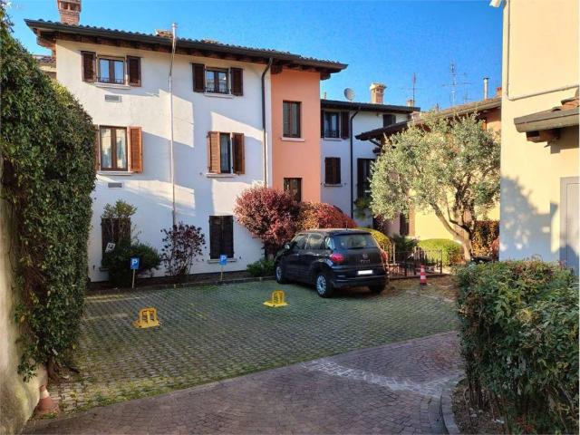 Appartamento in affitto a Desenzano del Garda BS