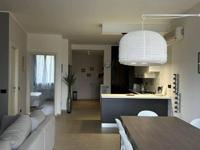 Appartamento in affitto a Desenzano del Garda BS