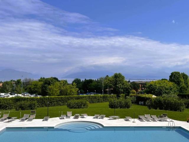 Appartamento in affitto a Desenzano del Garda BS