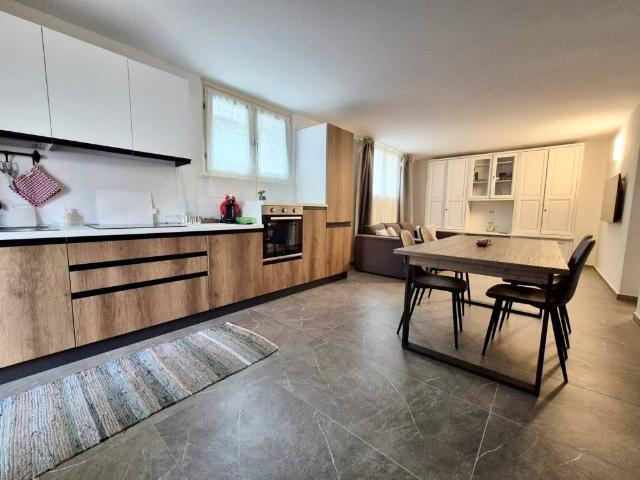 Appartamento in affitto a Desenzano del Garda BS