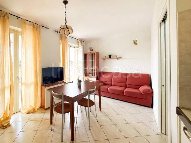 Appartamento in affitto a Desenzano del Garda via Costantino il Grande, arredato, box, terrazzo TrovaCasa