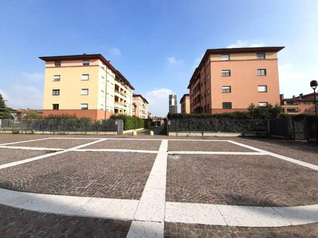 Appartamento in affitto a Desio MB
