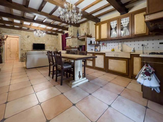 Appartamento in affitto a Deruta PG