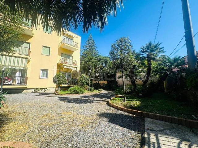 Appartamento in affitto a Diano Marina via Degli Indiani, arredato, terrazzo, centrale TrovaCasa