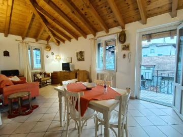 Appartamento in affitto a Domaso CO