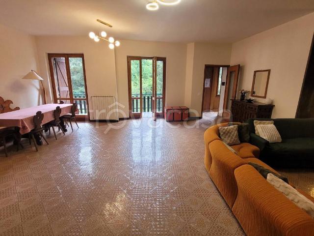 Appartamento in affitto a Dorga, Castione della Presolana