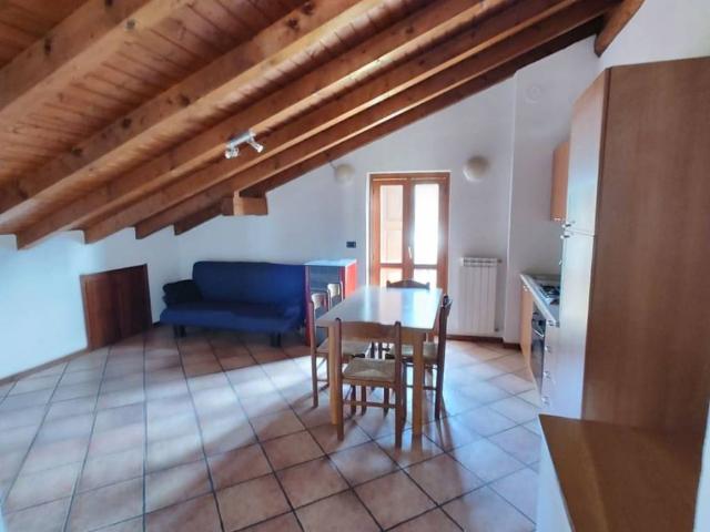 Appartamento in affitto a Edolo BS