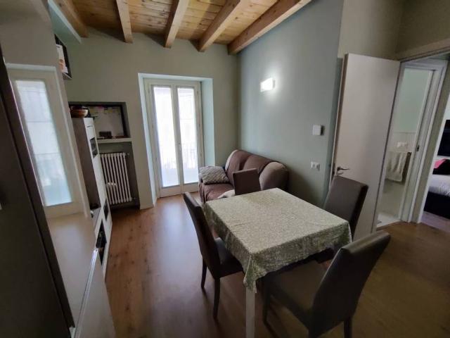 Appartamento in affitto a Ello LC